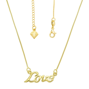 Gargantilha folheada a ouro com corrente veneziana contendo a palavra Love